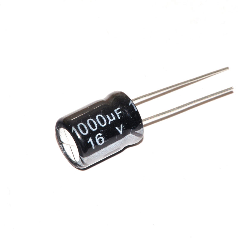 1000uF/16V Elektrolitik kondensator